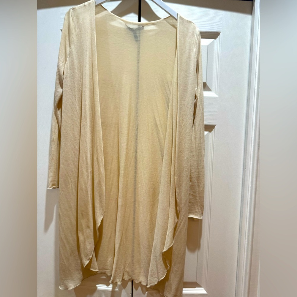 BCBG Cardigan Shimmer gold